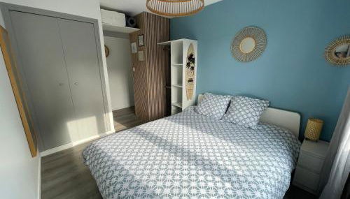 Appartement avec chambre, terrasse et jardinet proche plage, forêt pins, piste cyclable, lac - Foto 3, wardrobe