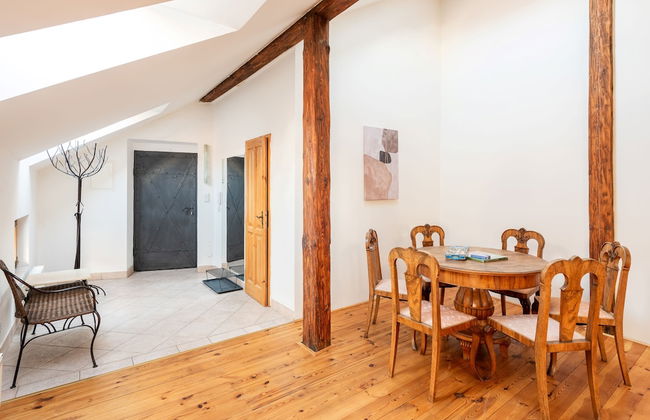 Spacious 2-level apart National Theatre - Foto 16