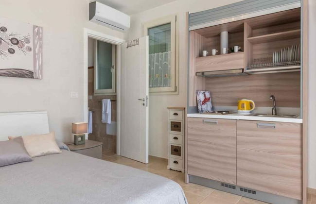 Luxury Scialandre Exclusive Pool Villa - Photo 8