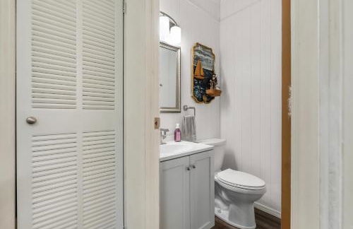 The Sweet Retreat by Simple Life Rentals - Photo 23