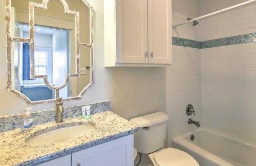 Spacious Texas Getaway with Fire Pit and Pond! - Foto 29