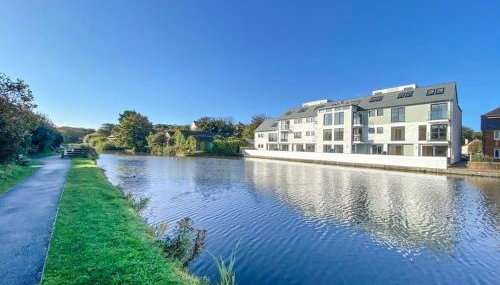 Canalside Bude - Photo 2