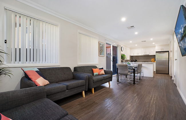 Newcastle Short Stay Apartments - Birmingham Garden Townhouses - Photo 30