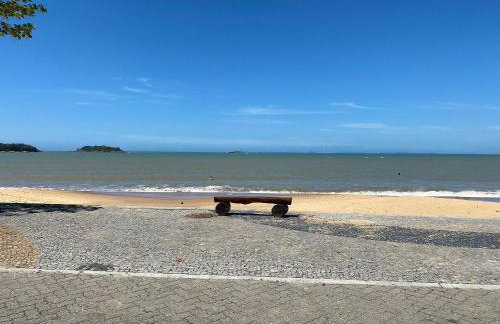 Ap. na beira da praia, ótima localização | ROMM104 - Foto 52
