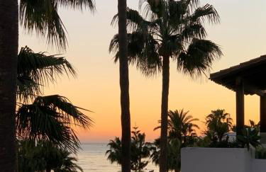 PUENTE ROMANO LUXURY PENTHOUSE, Beachside & Sea Views - Foto 13