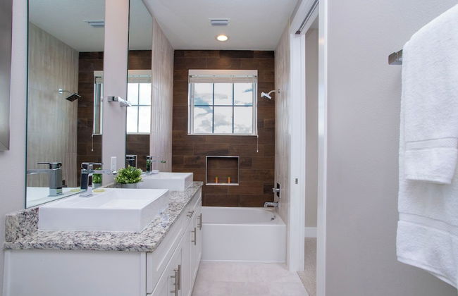 Gorgeous 4 Bedroom Family Friendly Close to Disney 7573 - Foto 42