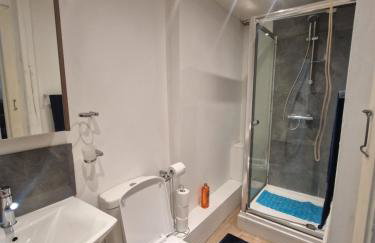 Primos Executive - 2 Bedroom House in Wallsend - Foto 18