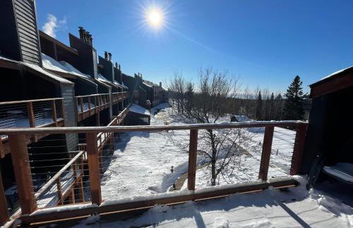 Ski in Ski out Top Floor Condo with Pools, Hot tub and more - Foto 30