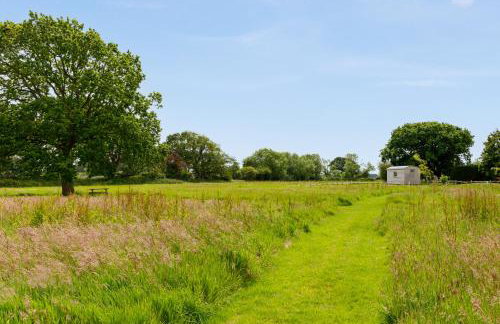 The Witterings Shepherds’ Hut - Foto 13