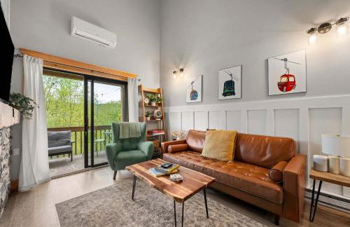 Renovated Ski In Out Condo King Bed Patio Grill - Foto 13