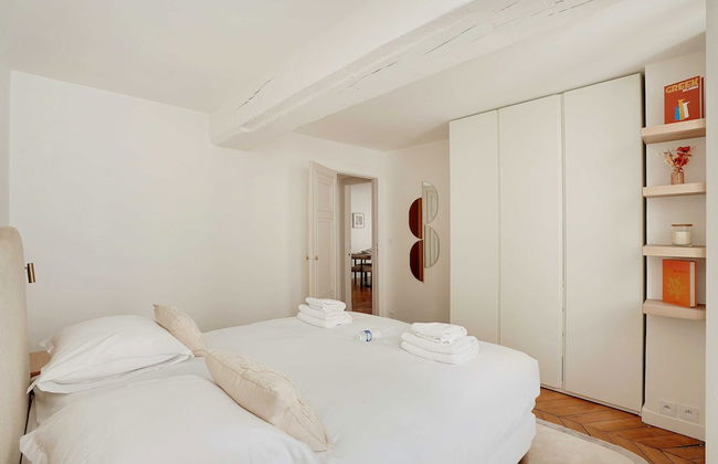 Elegant Apartment - 2br/4p - Near Invalides - Photo 6