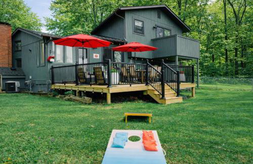 Lakefront Retreat with Views and Decks and Fire Pit - Foto 47