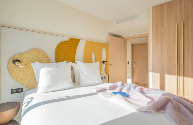 Yuna Porte Maillot - ApartHotel - Photo 56