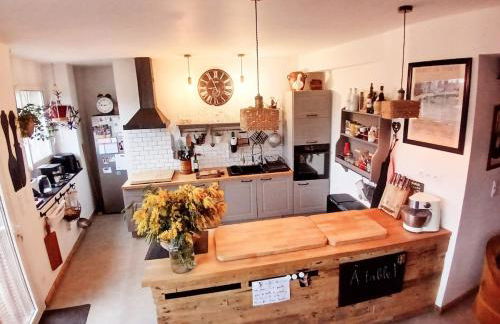 Maison coeur de village 250 m2 piscine clim - Foto 52