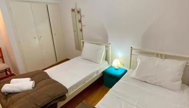 Cozy Apartment View Pasalimani - Foto 5, towels, wardrobe