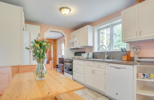 Walk to Grays Beach Park Kingston Seaside Escape - Foto 2