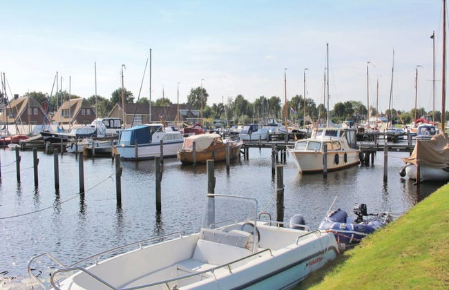 Villa in Friesland With Waterfront Jetty - Foto 22