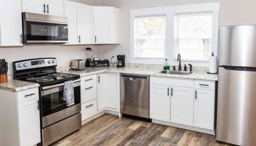 Newly Renovated Salem Road Ranch - Foto 4, stove, dishwasher, toaster