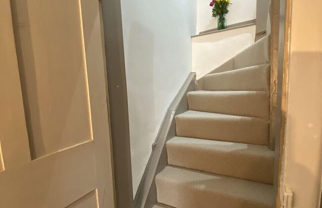 One Abbey Lane - Photo 2