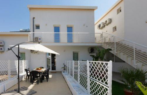 Astro apartments with direct access on the sea of Noto heritage of Unesco - Foto 9