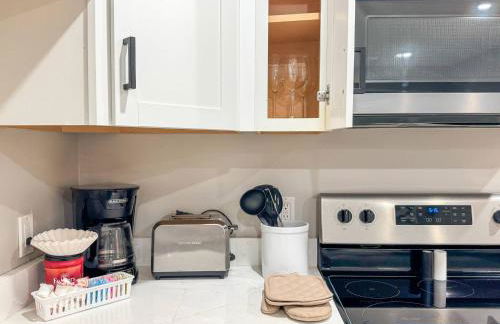 Maple M- NEW-Mins to DHMC/ Hanover/Lebanon NH - Foto 17