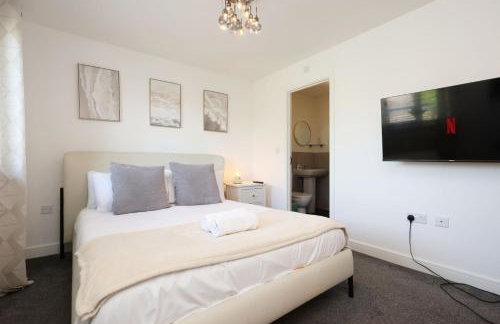Contractor 4 Bed 2 BA 5 mins to Airport & Barry With Parking - Foto 58