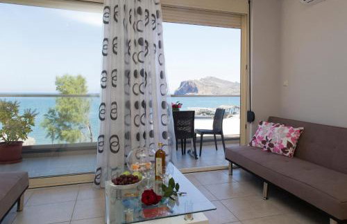 Litinakis Studios Sea View & Litinakis Studios Garden View 700 meters away - Foto 39