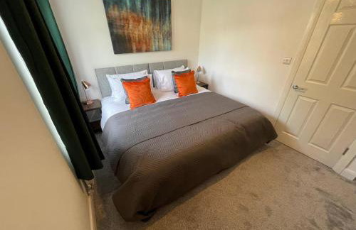 3 Bedroom New House with Wi-Fi Sleep 5 By Home Away From Home - A - Foto 29