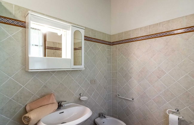 Farmhouse in Tuscany With Panoramic Pool - Photo 12