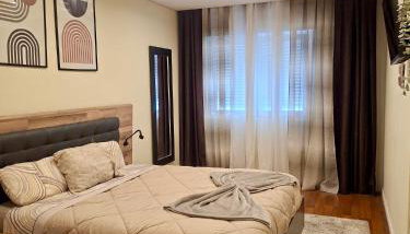 N3 Apartment - Photo 5