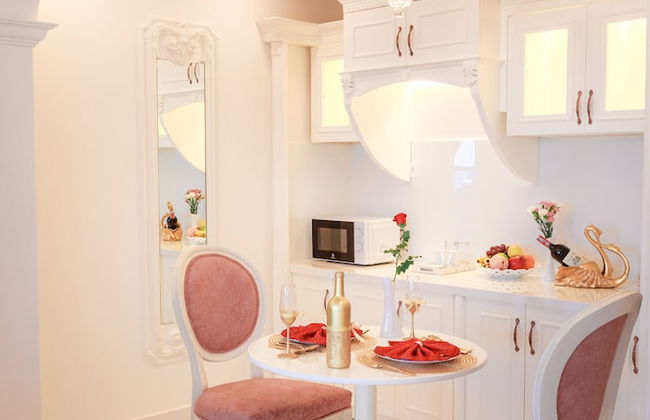 Couple Retreats - Romantic Apartment - Foto 14