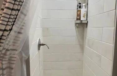 3Bed Perfect Retreat in Pittsburgh - Apt 2 - Foto 14