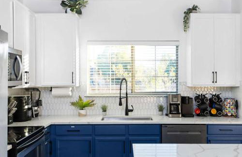 Grand 6BR 3BA Pool Escape Round Rock - Foto 41