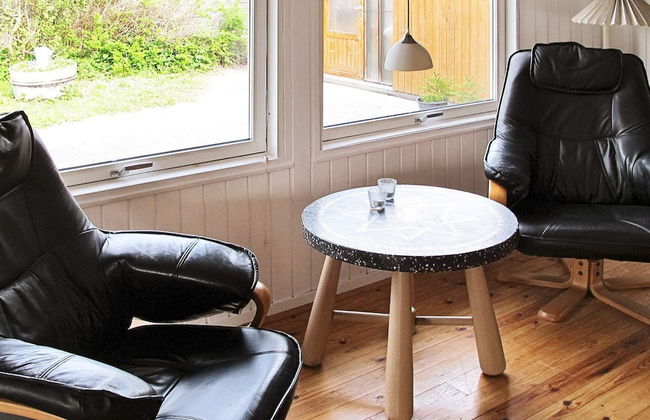 6 Person Holiday Home in Stroby - Foto 4