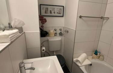 Ruhige Stadtperle mit Garten - Foto 3