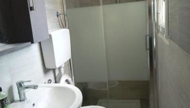 Fiore Apartments - Foto 5, Shower