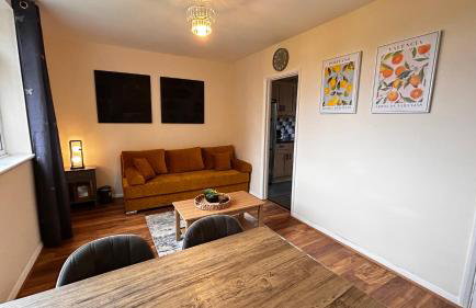 Cozy 2 Bedroom Apartment close to Town Centre - Foto 5