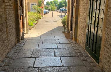 Heart of Somerton House - Foto 4