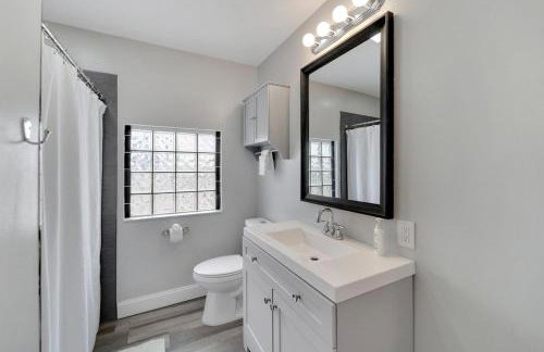 Poolside Paradise - Spacious - Peaceful Patio - Foto 31