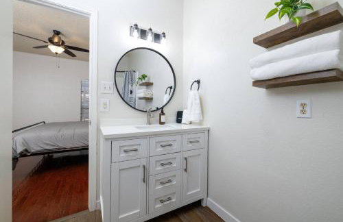 Spacious Duplex Near World Cup & DFW Airport - Foto 9