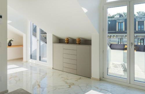 Luxury Milan Apartment - Penthouse in Historic City Center - Photo 29