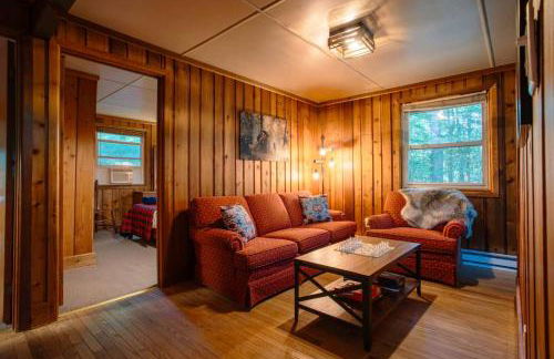 Gorgeous Chalet in the Poconos w/ Hot Tub! - Foto 8