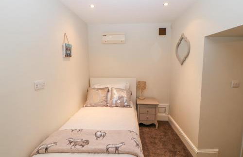 Castle keep at Stanhope Castle - Photo 19