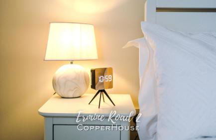 Designer apartments for City Breaks in Chester - Photo 23