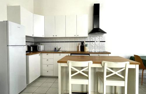 Central 2-bedroom flat with air conditioning Old Port - Opera - Foto 10