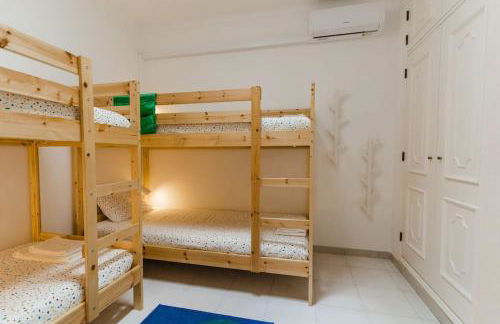 StaySalty - Resort Style Family Beach House with Pool - Foto 33