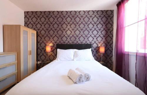 Stylish 2 Bed in Old Market - Foto 4