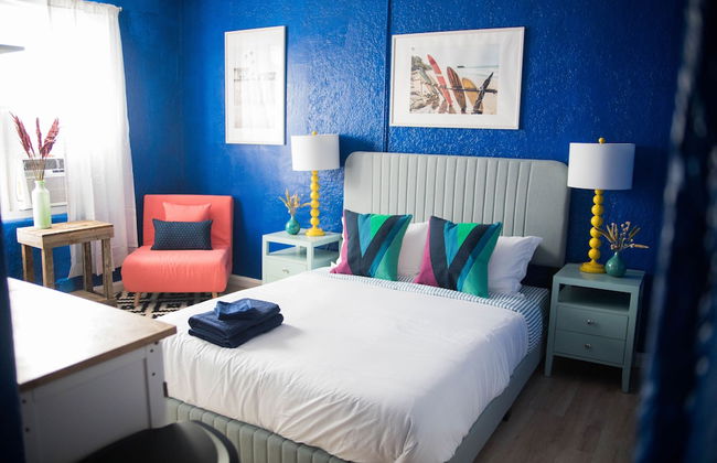 Amazing Studio in Beverly Boulevard! Sleeps 3! - Photo 1