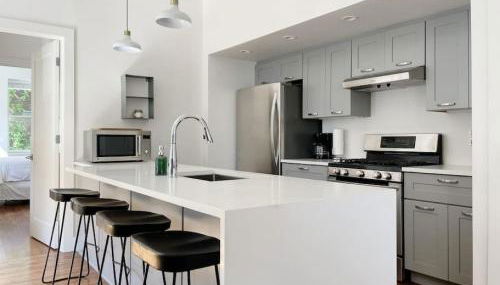 Historic 1900s Townhome with a Modern Flair - Foto 2