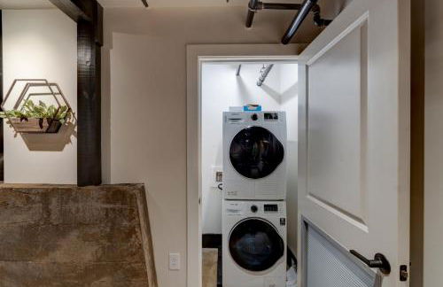 Historic Stay Near Downtown - Foto 10